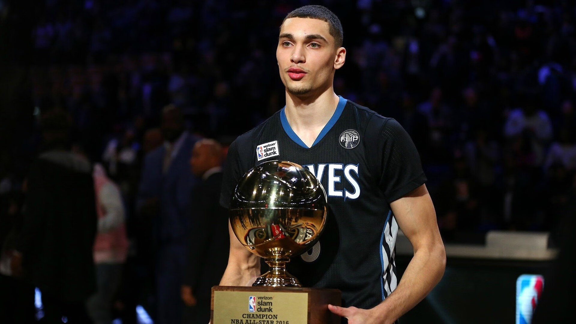 特立尼达和多巴哥在中美洲锦标赛中夺冠，体育发展迅速